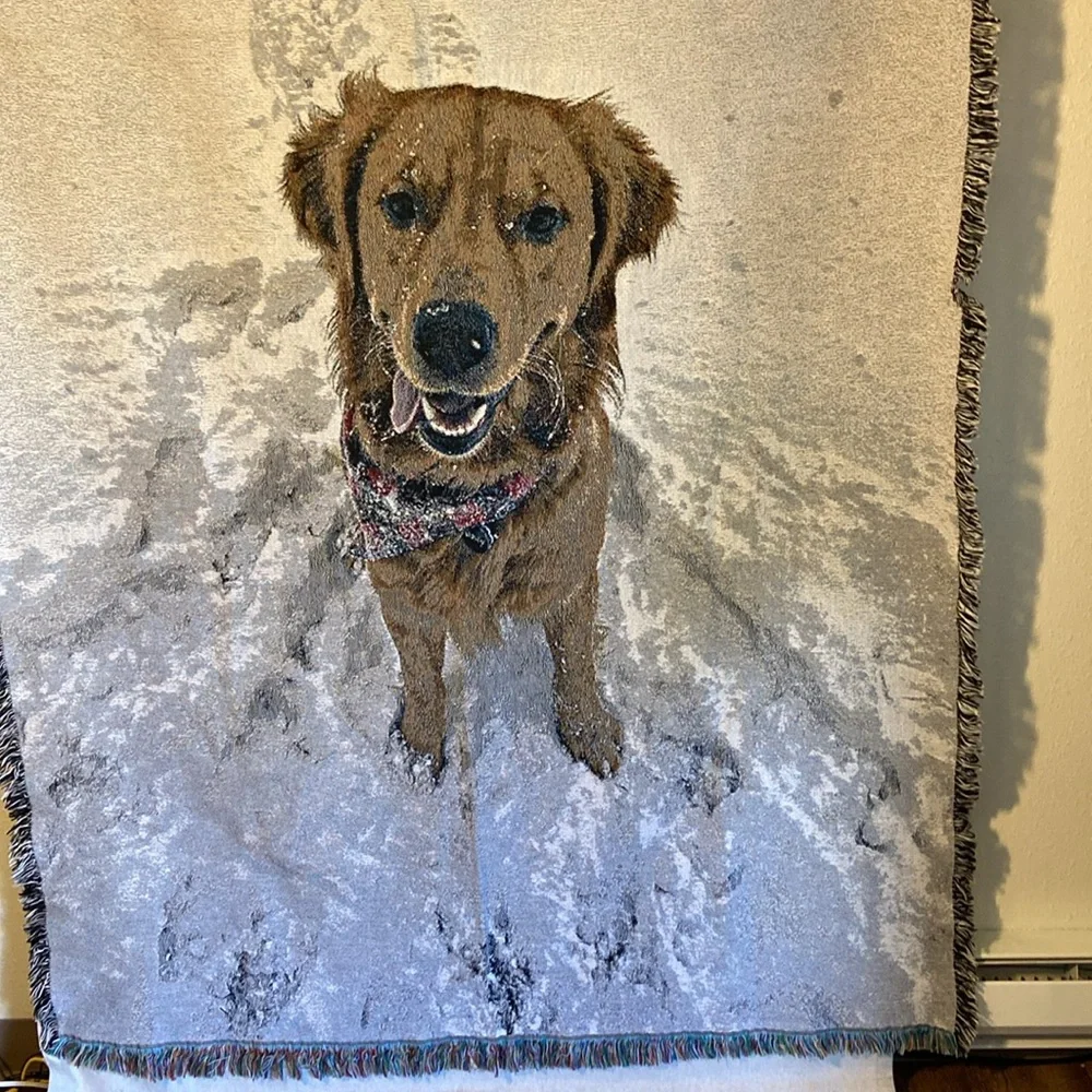 Blanket Throw Golden Retriever Dog Tapestry.